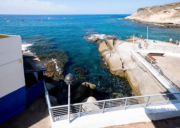 Apartamento La Caleta Sunrises