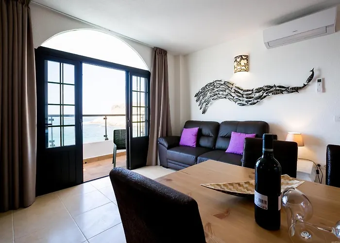 Apartamento La Caleta Sunrises