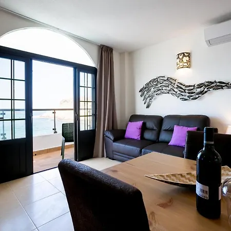 Apartamento La Caleta Sunrises