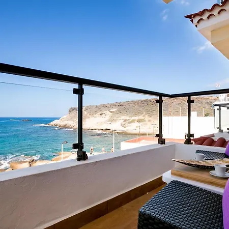 La Caleta Sunrises Apartman *